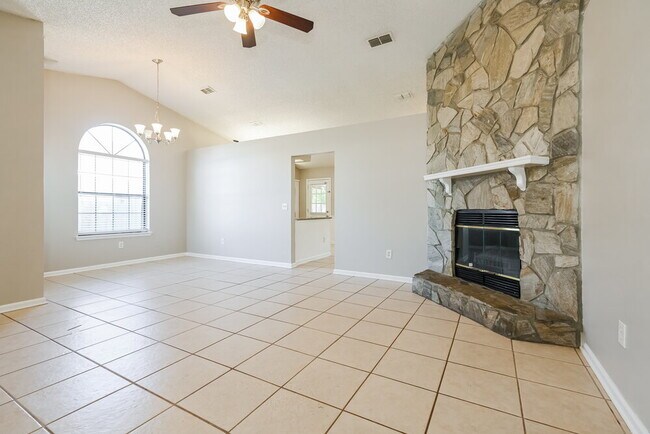 Photo - 7947 Sweet Rose Ln