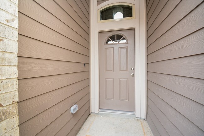 Photo - 27326 Grey Fox Run