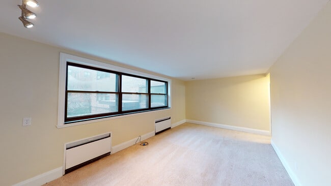Photo - Delaware Court Apartments