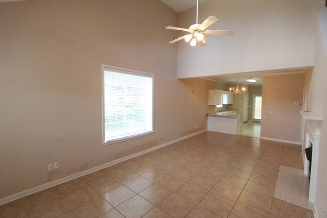 1561 Savannah Park Ln