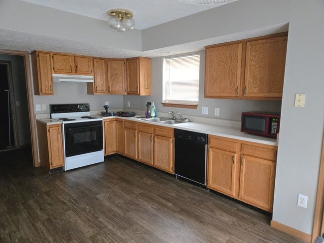 Photo - 2022 Bridgewater Cir Unidad A