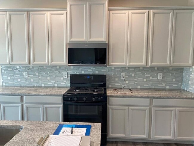 Photo - Brand New  home in Simpsonville !! 5 Bedroom and 4 baths in Highland Chase