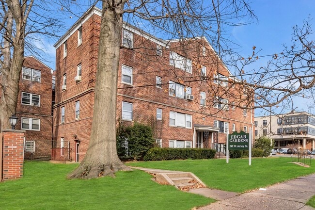 Photo - Edgar Gardens Apartments Unidad 246-BC