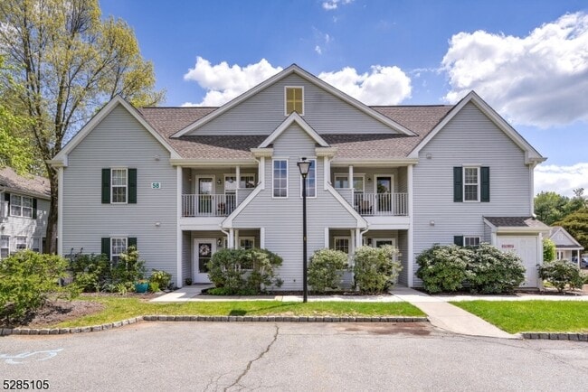 Building Photo - 5803 Tudor Dr