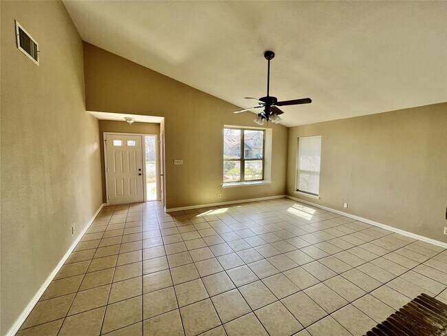 1101 Forest Oaks Path