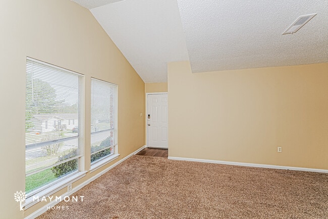 Photo - 225 Bayberry Rd