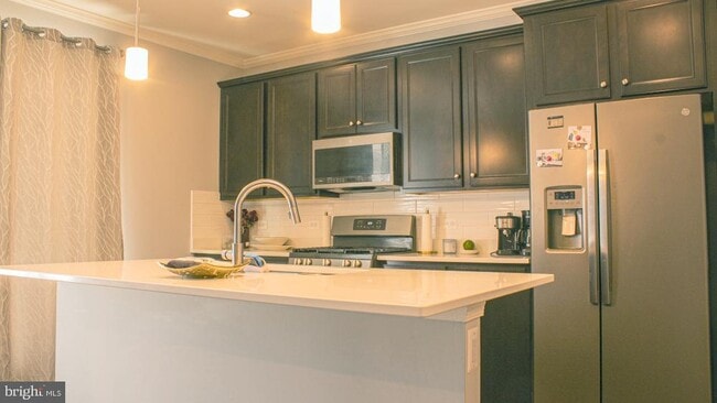 Photo - 145 Wayland Rd