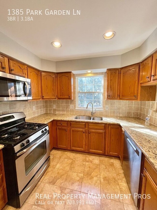 Photo - 1385 Park Garden Ln