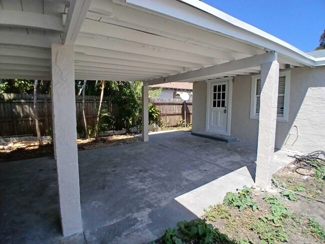 Photo - 5815 Garden Ave