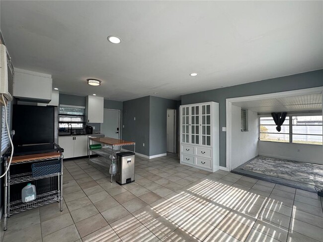 4508 Shady Ln