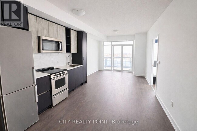 Photo - 251 Manitoba St