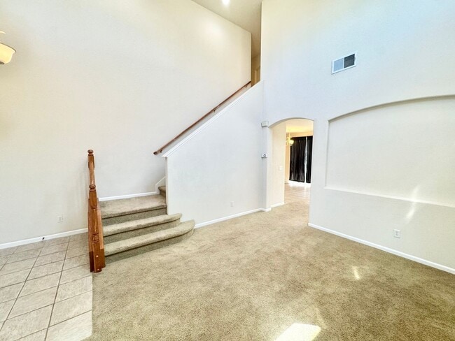 Photo - Lovely 2 Story Home In East Woodland In Great Location