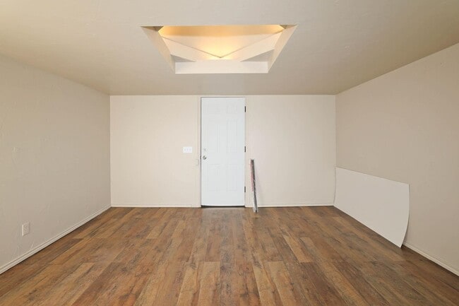 Photo - 4240 SW 10th Ave