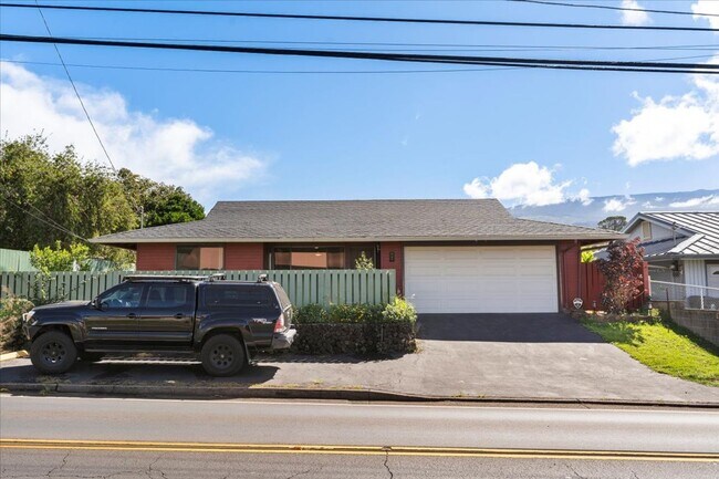 Photo - Partially Furnished 3 Bedroom/ 2 Bath House on Makawao Ave.