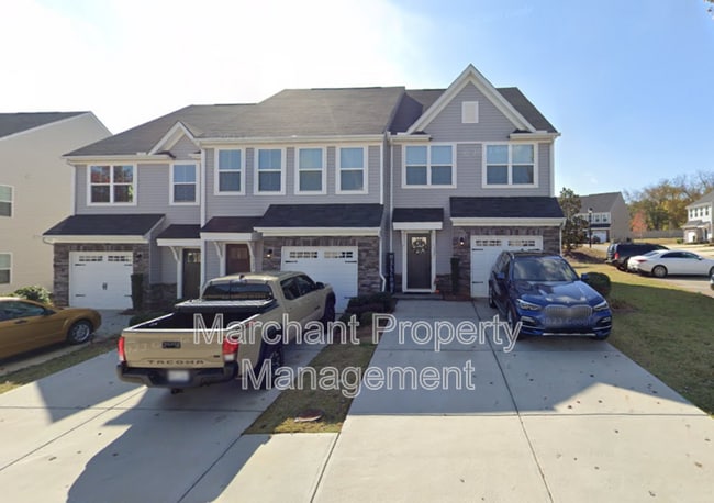 Building Photo - 227 Clearwood Dr Rental