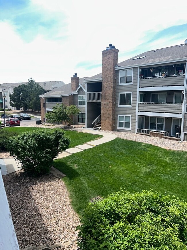 Building Photo - Cozy, Open, Quiet, and Clean Littleton 1 Bed! Unit #205