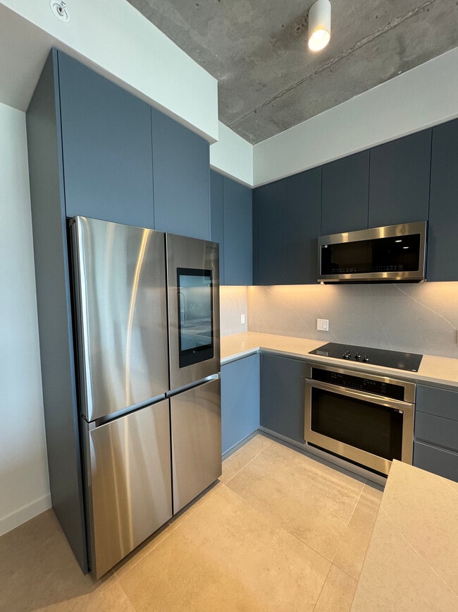 Photo - 73 NW 32nd St Unit A3