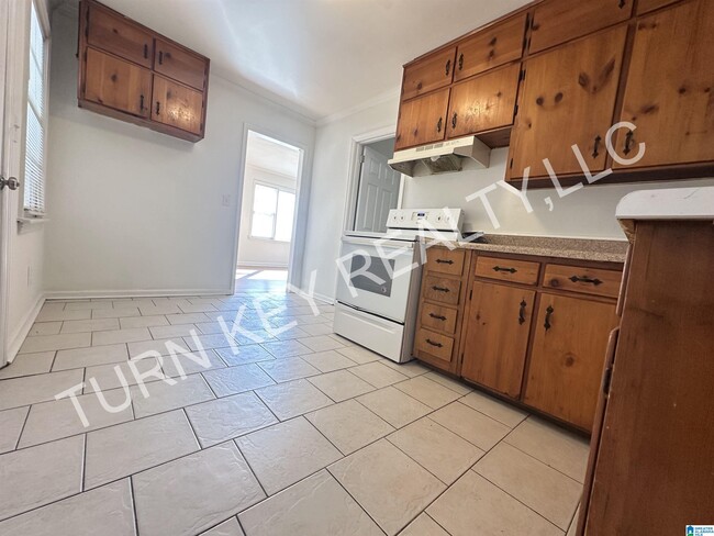 Photo - 1008 Shelton St