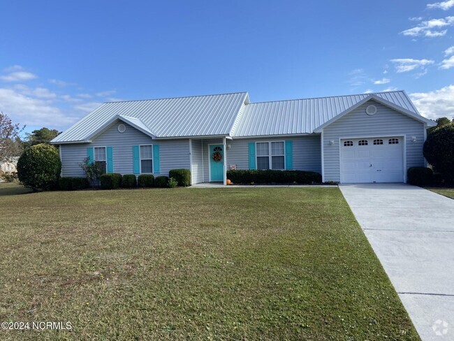 Building Photo - 203 Palomino Ln Rental