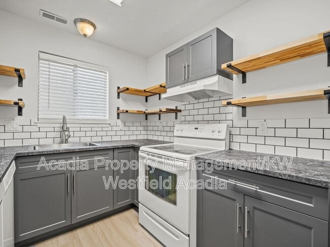 Photo - 945 S Freedom Blvd Townhome