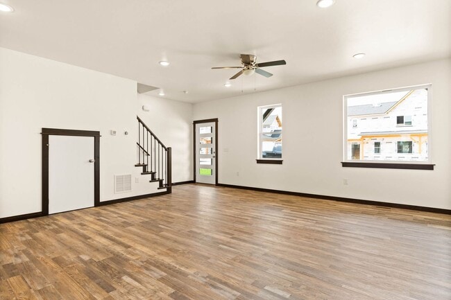 Photo - 2-Story Urban Triplex at a modern communit...