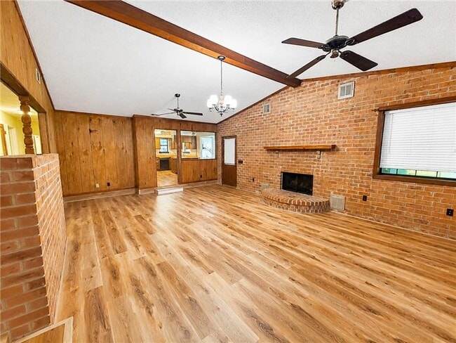 Photo - 117 Maple Dr