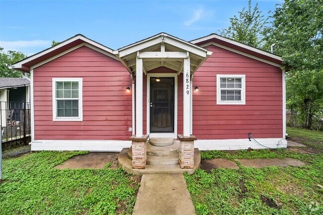 Building Photo - 6829 Madrid St Rental