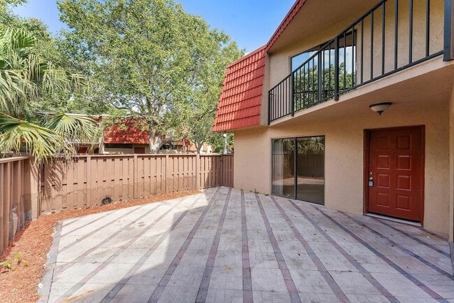 Photo - 8195 Severn Dr
