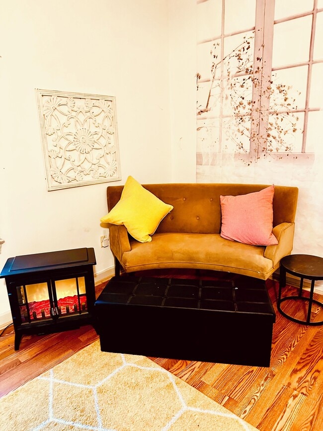 Photo - 4606 Backwoods Rd