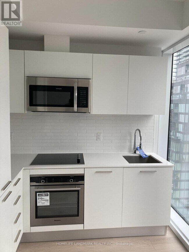 Photo - 3 Gloucester St Unit 1608