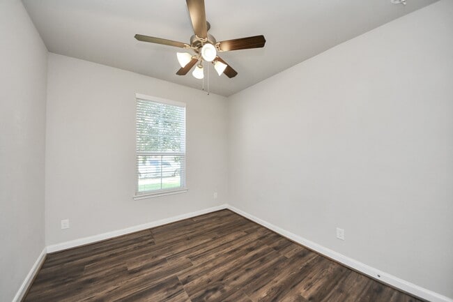 Photo - 24247 Prairie Glen Ln