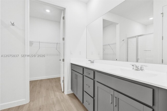 Photo - 3616 Spanish Cedar Pl