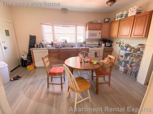 Photo - 130 Cedar St Unit #2
