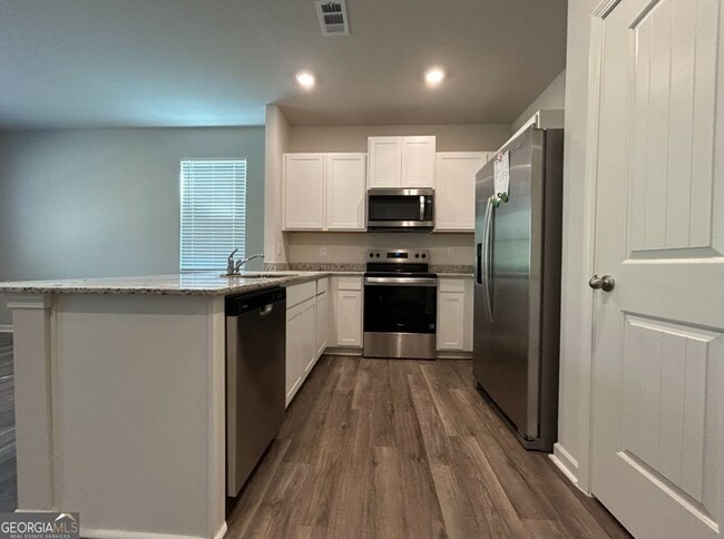 Photo - 18 Silverbell Ln NW