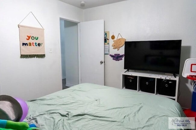 Photo - 1809 S Williams Ln