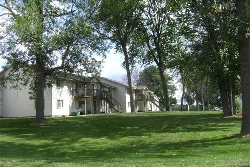 Photo - Edgewater Place Apartments