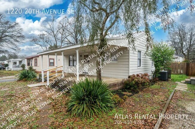 Photo - 1220 20th Ave SE Casa