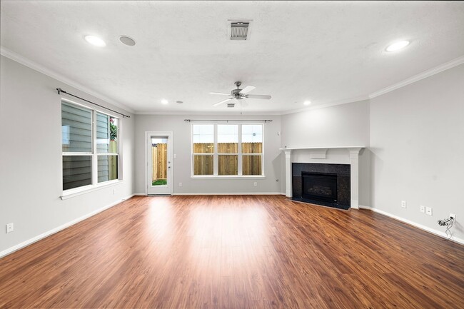 Photo - 1517 Asbury St