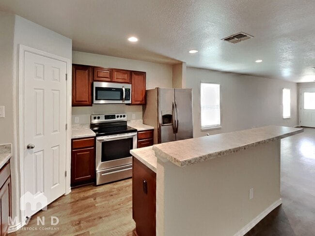 Photo - 7532 Rose Robin Run Ct