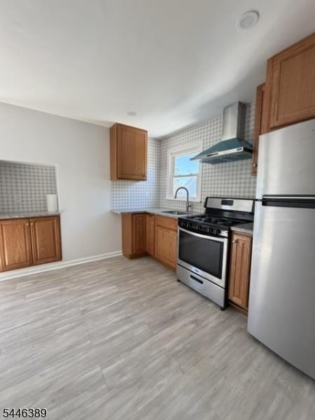 Building Photo - 69 La Salle Ave Unit 2