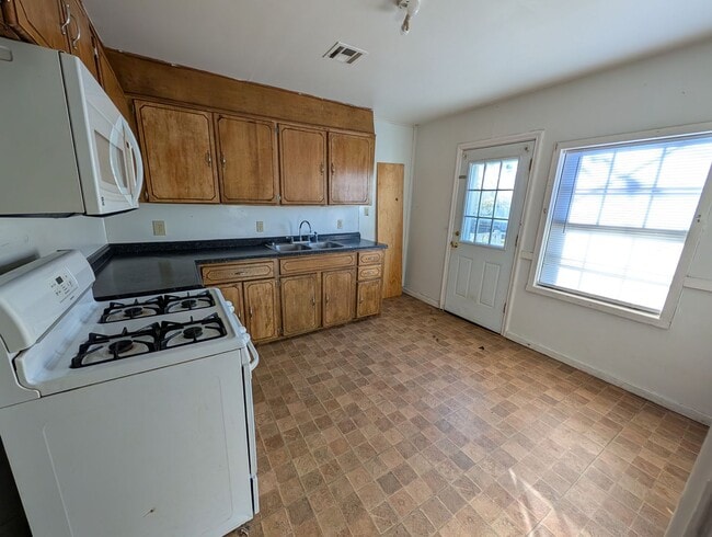 Photo - 3 Bedroom House in Pryor