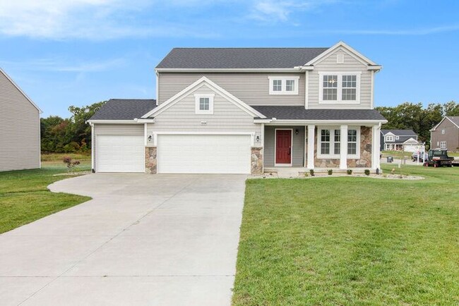 Photo - 59106 Silvergrass Dr House