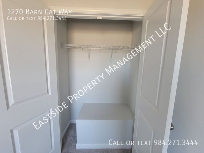 Photo - 1270 Barn Cat Way