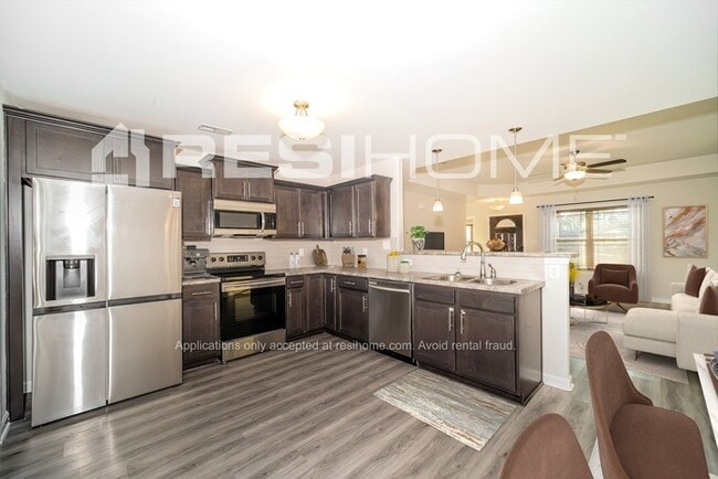 Photo - 115 Hulsey Ln