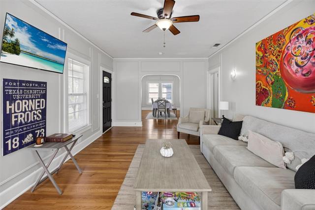 Photo - 3315 Rogers Ave