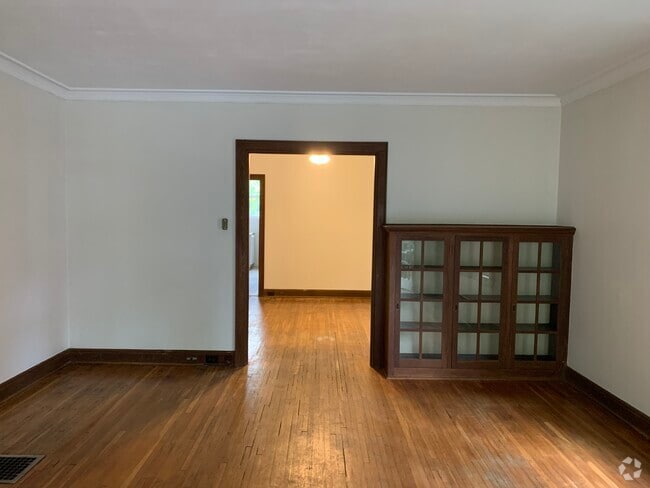 Building Photo - 125 Clinton Heights Ave Rental