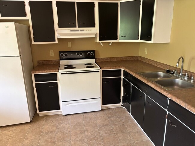Photo - 750 E Shore Dr Unit Shore 750  4