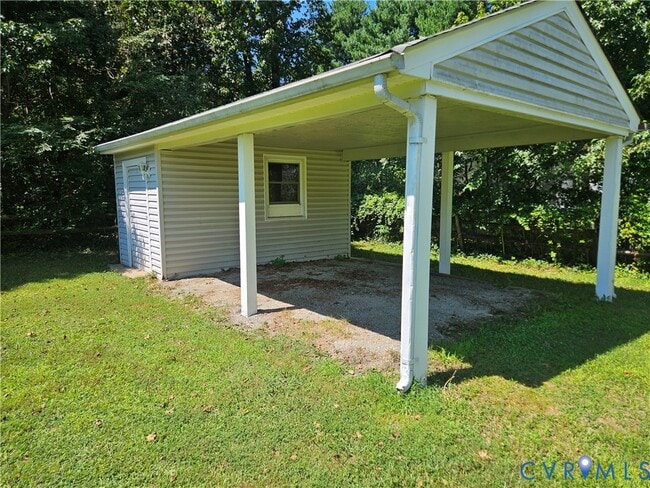 Photo - 519 Smith Dr