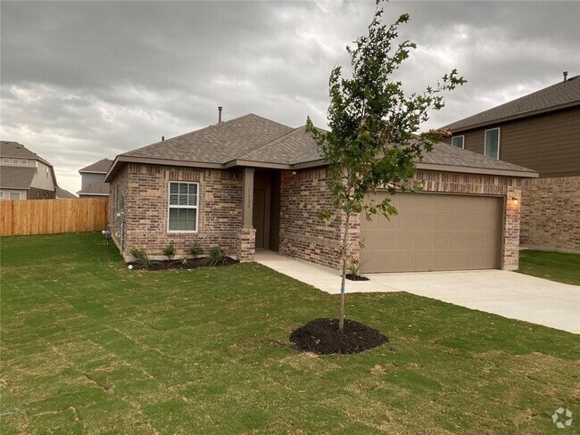 Building Photo - 1120 Whippletree Trl Rental