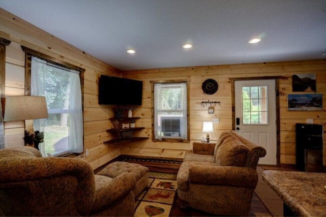 Photo - 644 Gladdens Creek Rd Unit ID1268188P